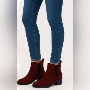 Women coffee brown suede like low ankle boots size 7 NWT